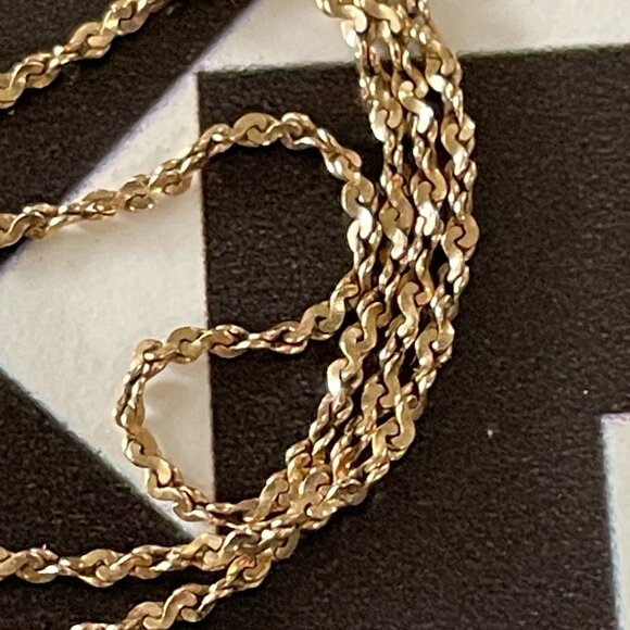 Beautiful 10Kt Gold Necklace 18" 2.23g Vintage - Picture 8 of 8